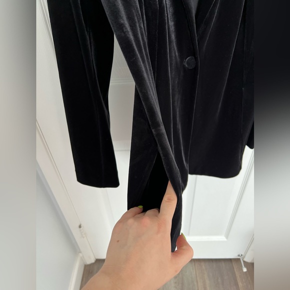 J.Jill Velvet Black Blazer - Picture 4 of 7